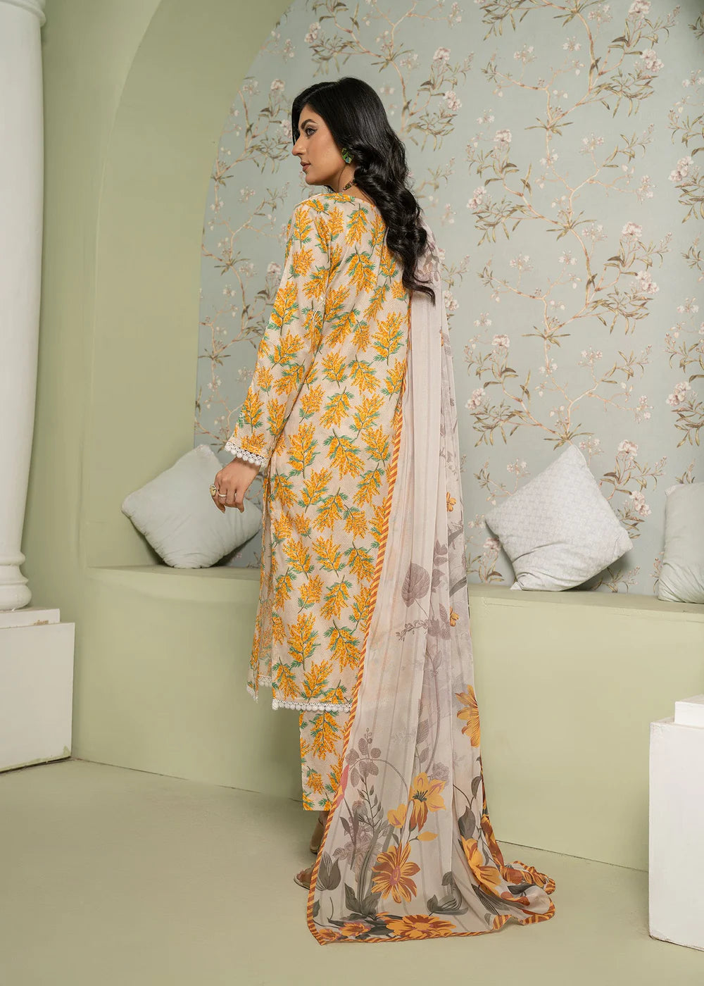 3 Pc Cream Lawn Kurta Set With Silk Dupatta -Yellow