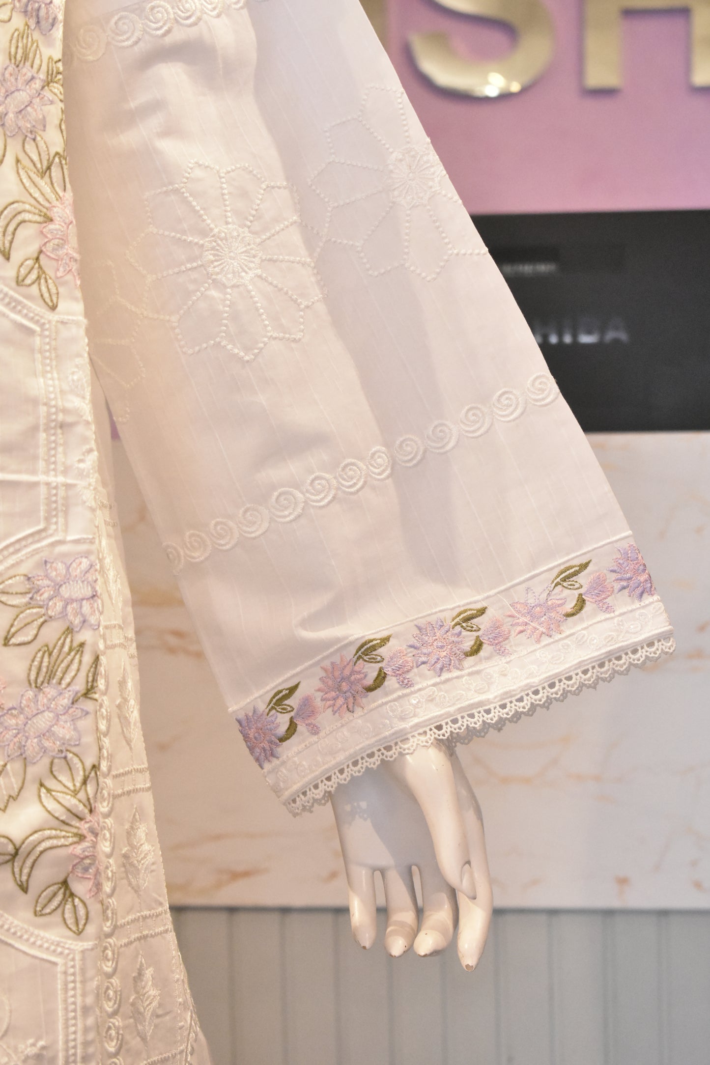 Serene White Embroidered Chikankari Cotton Kurta Set