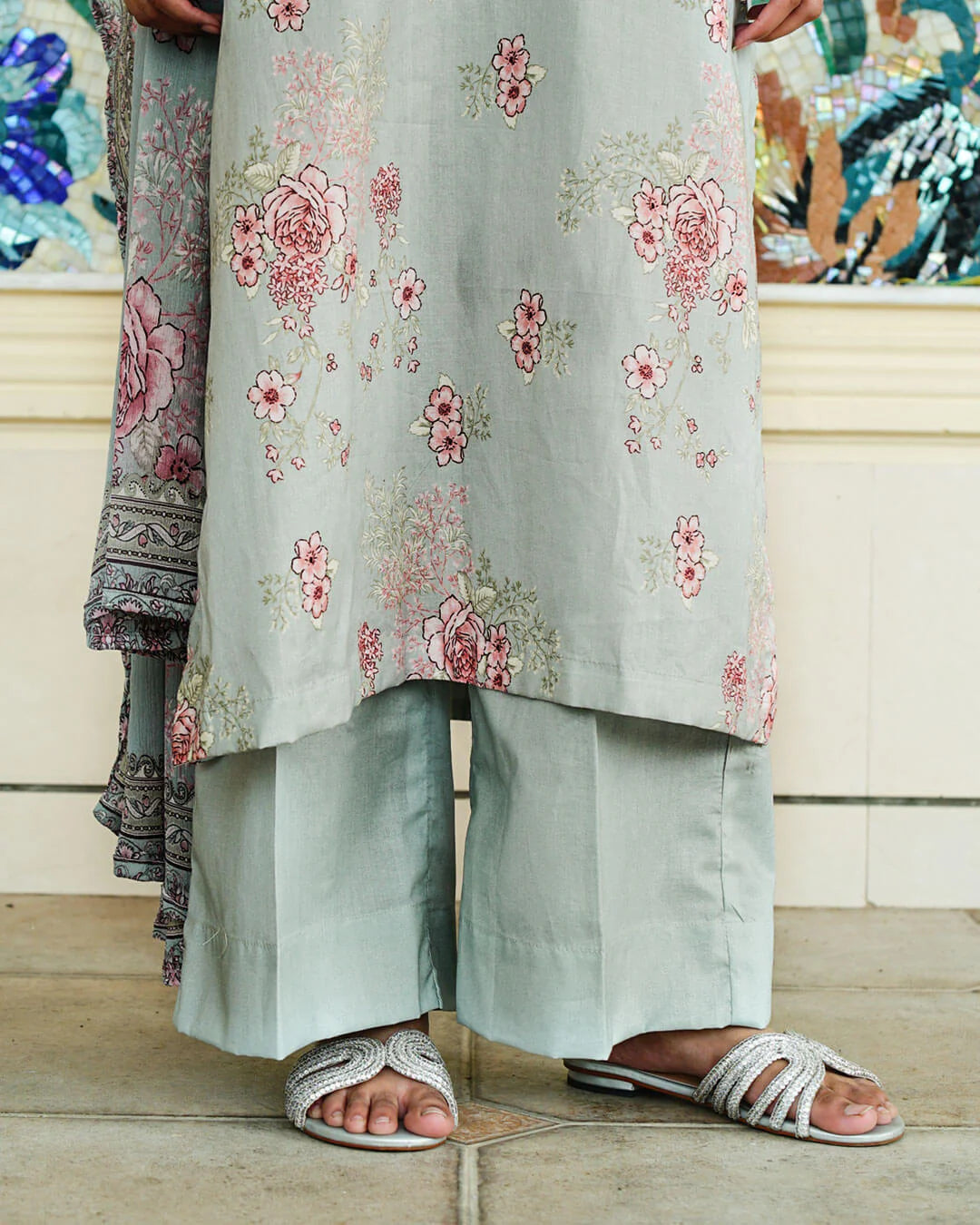 MIRA - 3-Piece Embroidered Lawn Unstitched Suit with Chiffon Dupatta