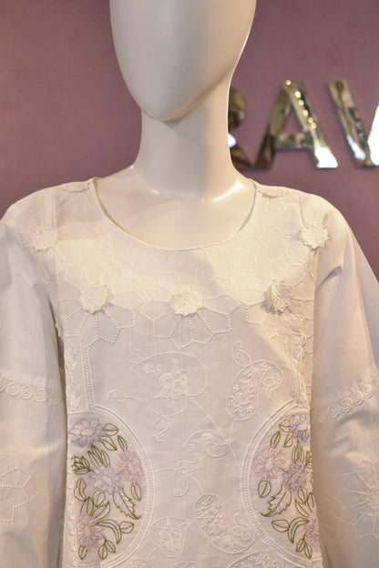 Serene White Embroidered Chikankari Cotton Kurta Set