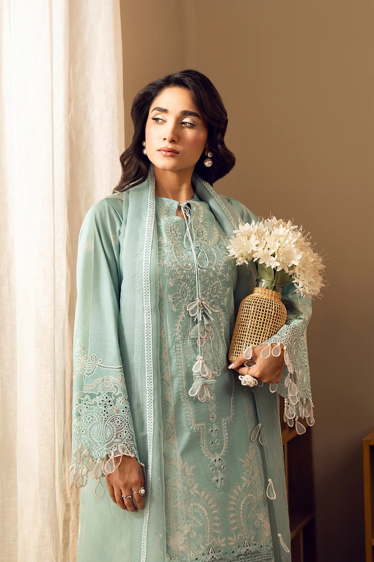 3 Piece - Embroidered Lawn Suit Unstitched