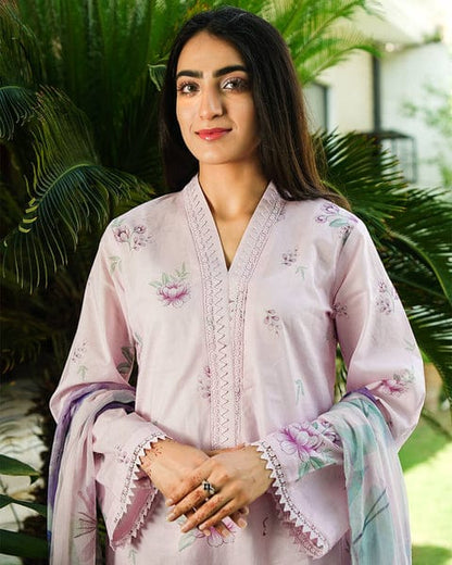 Blush Blossom – Premium 3-Piece Printed Lawn Suit