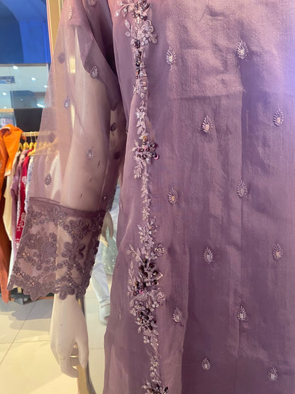Dusty Orchid – Embellished Premium 3-Piece Organza Formal Suit