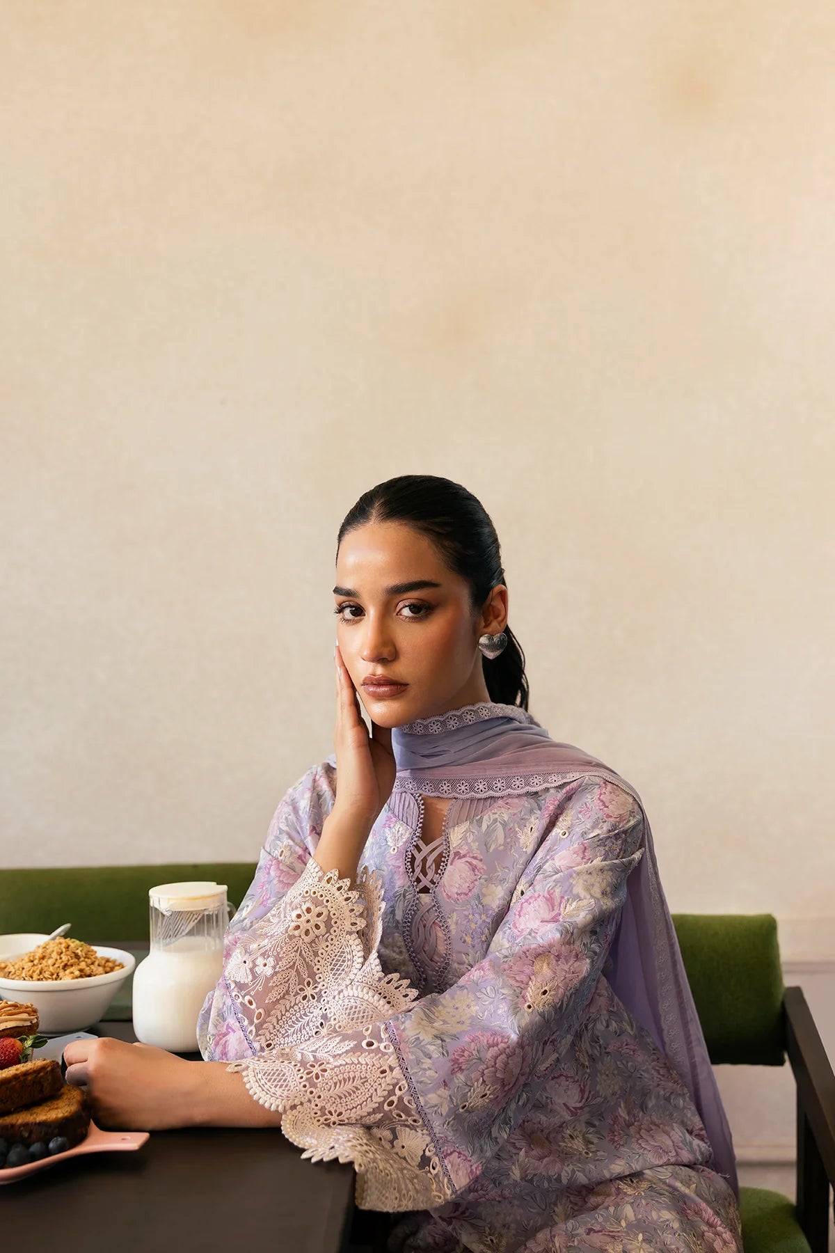 3 Piece - Embroidered Lawn Suit Unstitched With Chiffon Dupatta