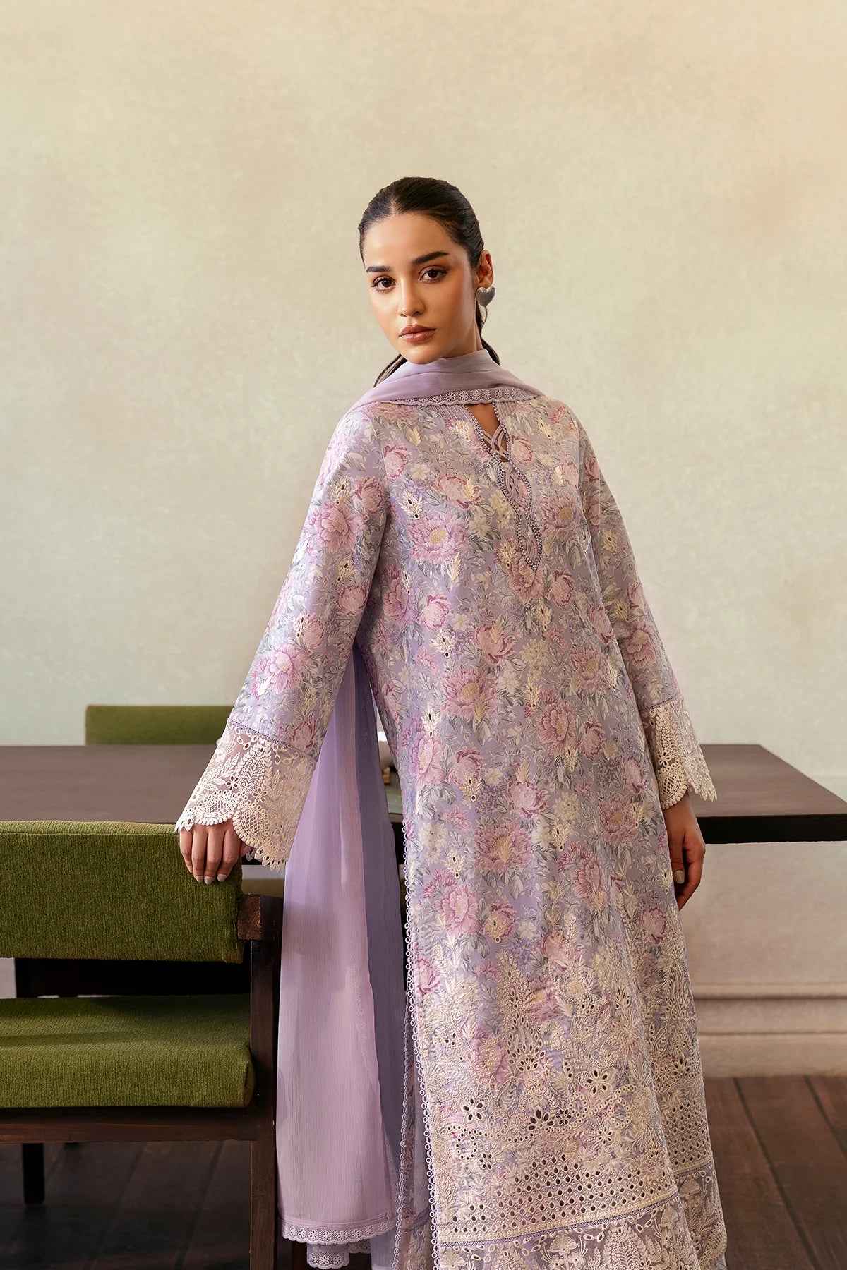3 Piece - Embroidered Lawn Suit Unstitched With Chiffon Dupatta
