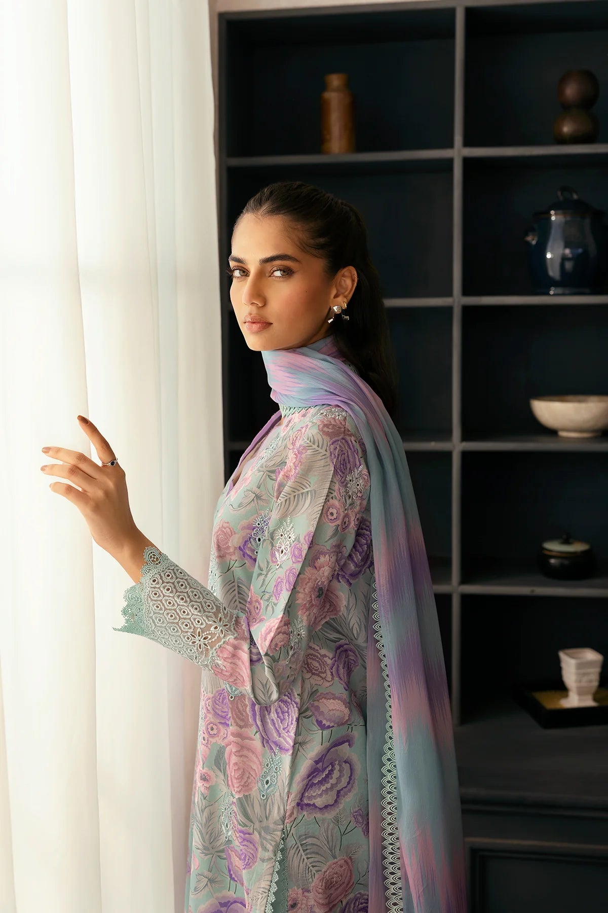 3 Piece - Embroidered Lawn Suit Unstitched With Chiffon Dupatta