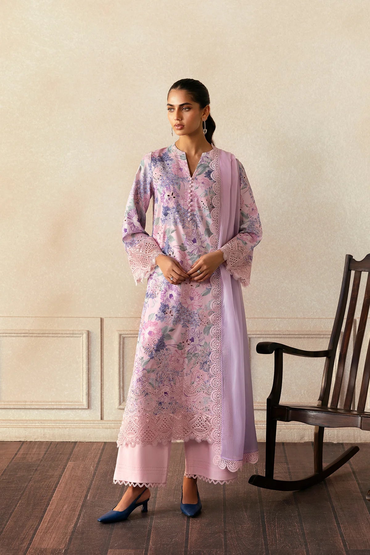 3 Piece - Embroidered Lawn Suit Unstitched With Chiffon Dupatta